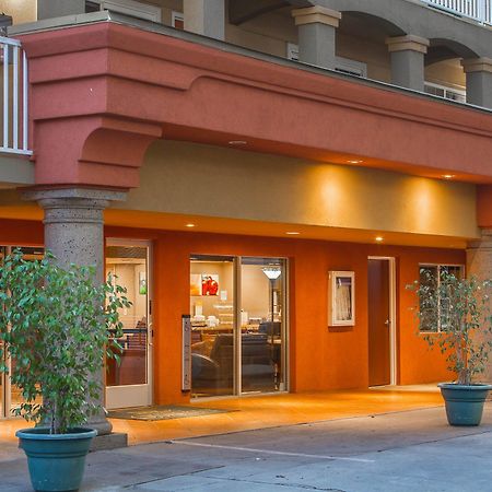 Quality Inn Sacramento Convention Center Exteriör bild